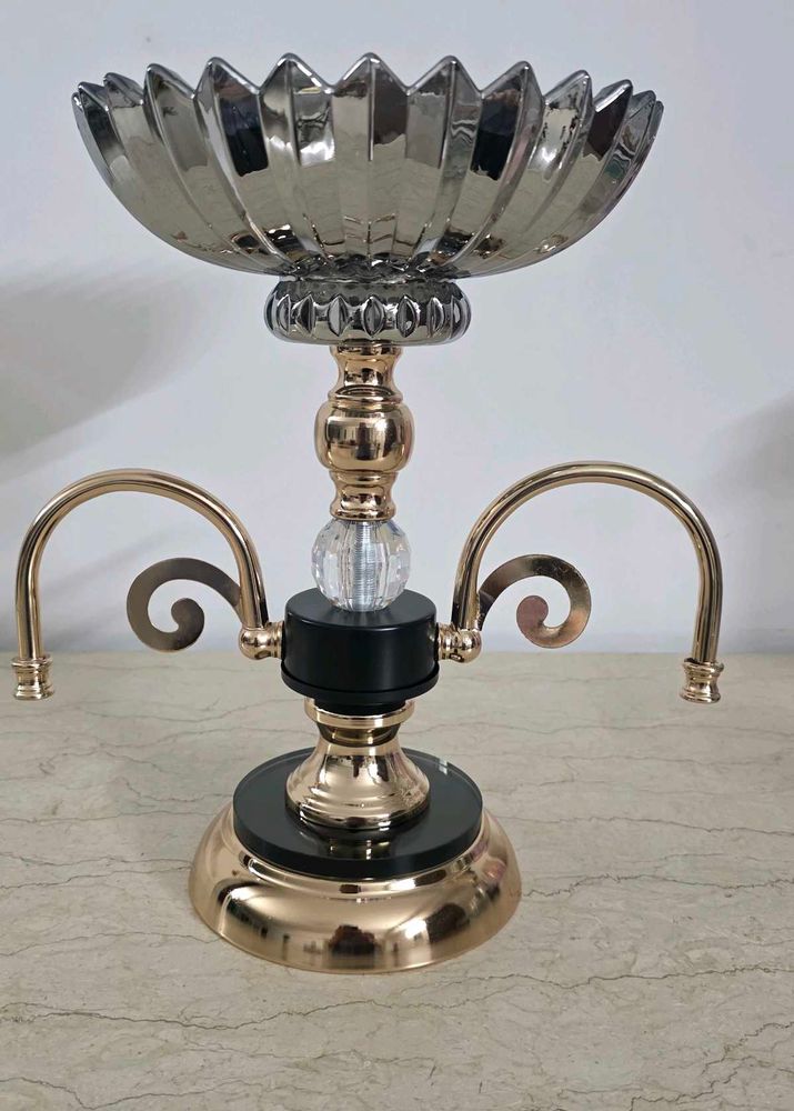 Elegant Decorative Fruit Bowl / Candy Stand