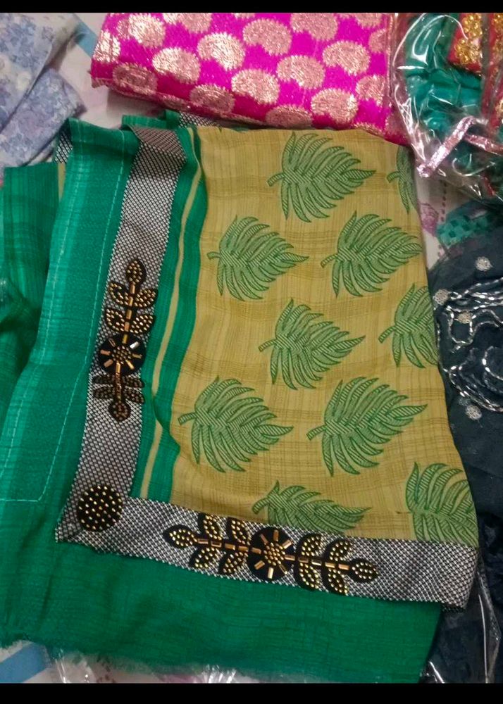 Beautiful Leaf Print Saree