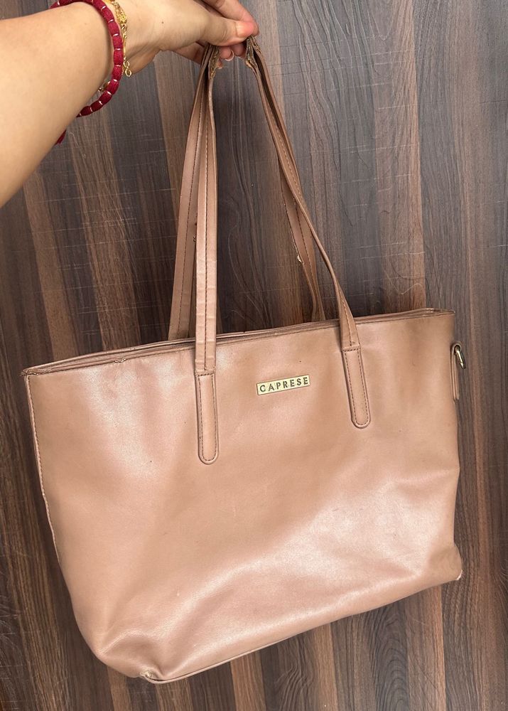 SALE ‼️Caprese Tote Bag
