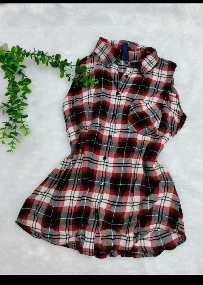 Red Plaid Sleeveless Shirt
