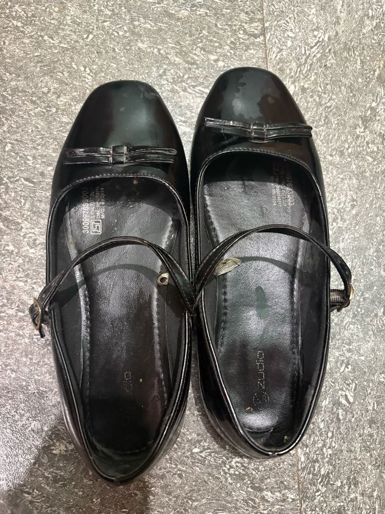 Black Patent Mary Jane Shoes