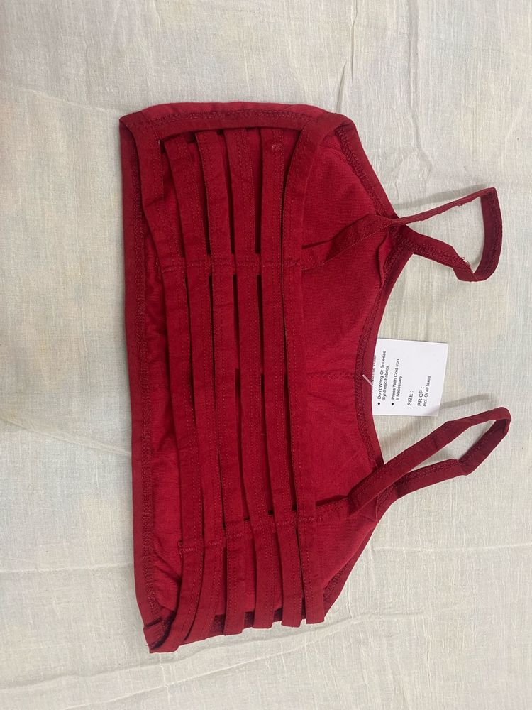 sports bra