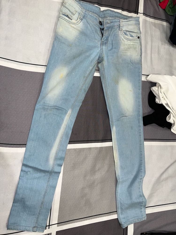 Light Wash Denim Jeans