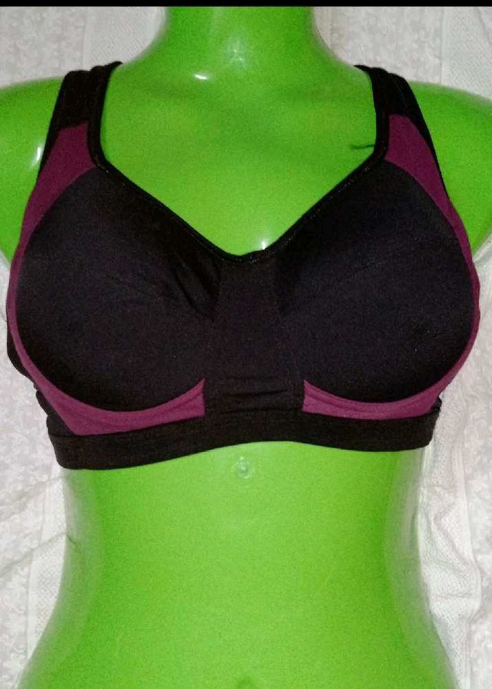 combo of 4  branded 32b Sports Bra