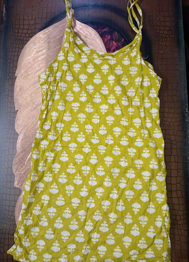 Chic Yellow Kurta with White Floral Print