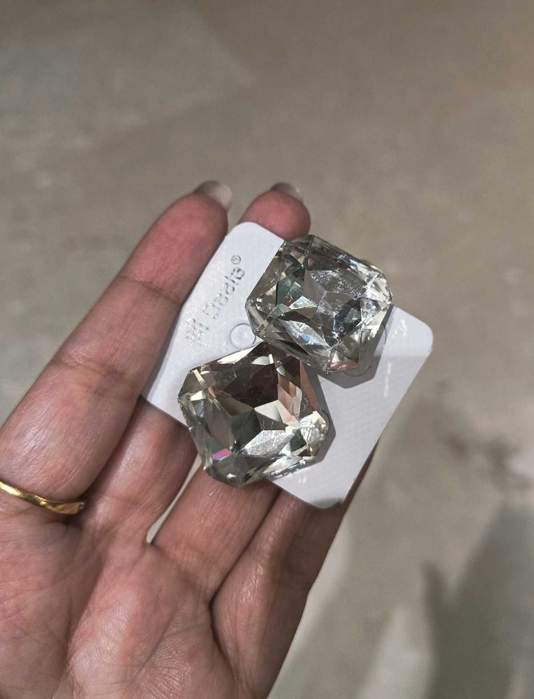Set of 2 Sparkling Gemstone Stud Earrings