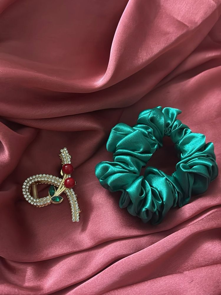 Hair Claw &amp; Scrunchie Set
