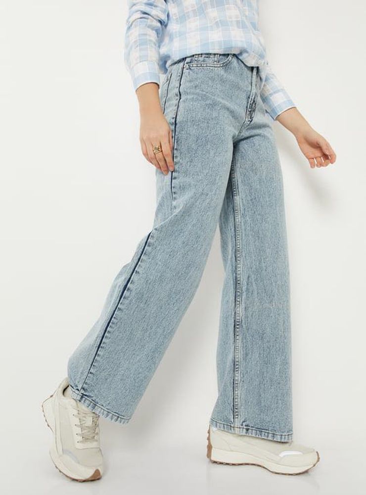 Light Wash Wide Leg Jeans
