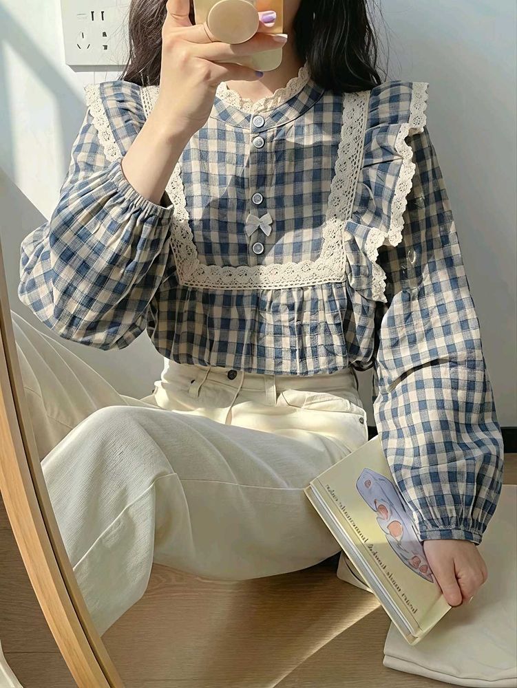 New with tag Korean Cute Gingham Ruffle Blouse