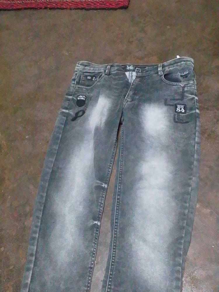 Stylish Men's Washed Jeans