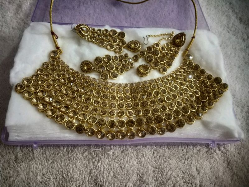 Beautiful Jewellery Set.