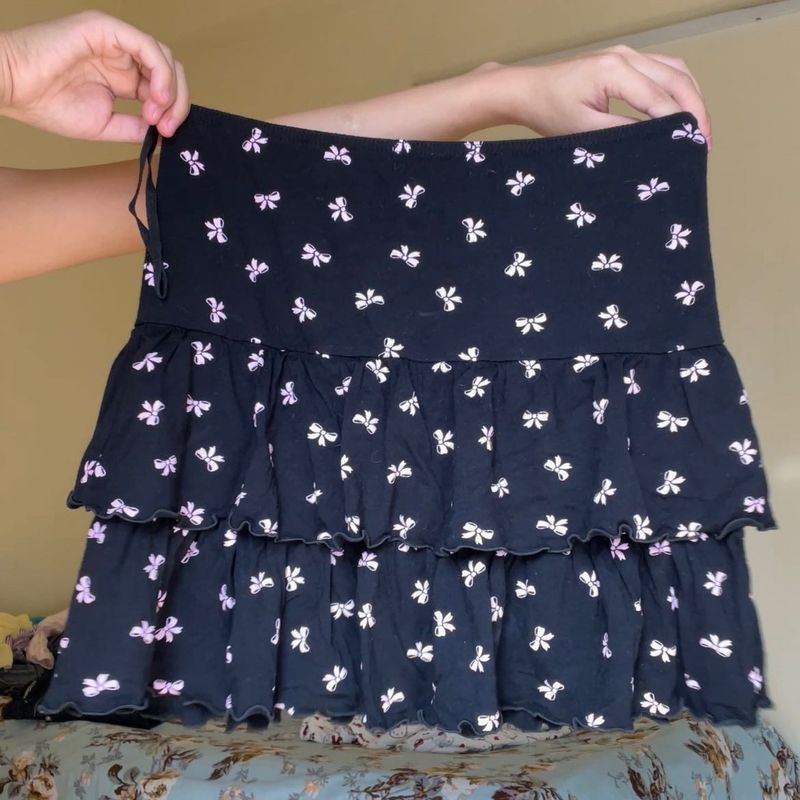 pink bow ruffle mini skirt