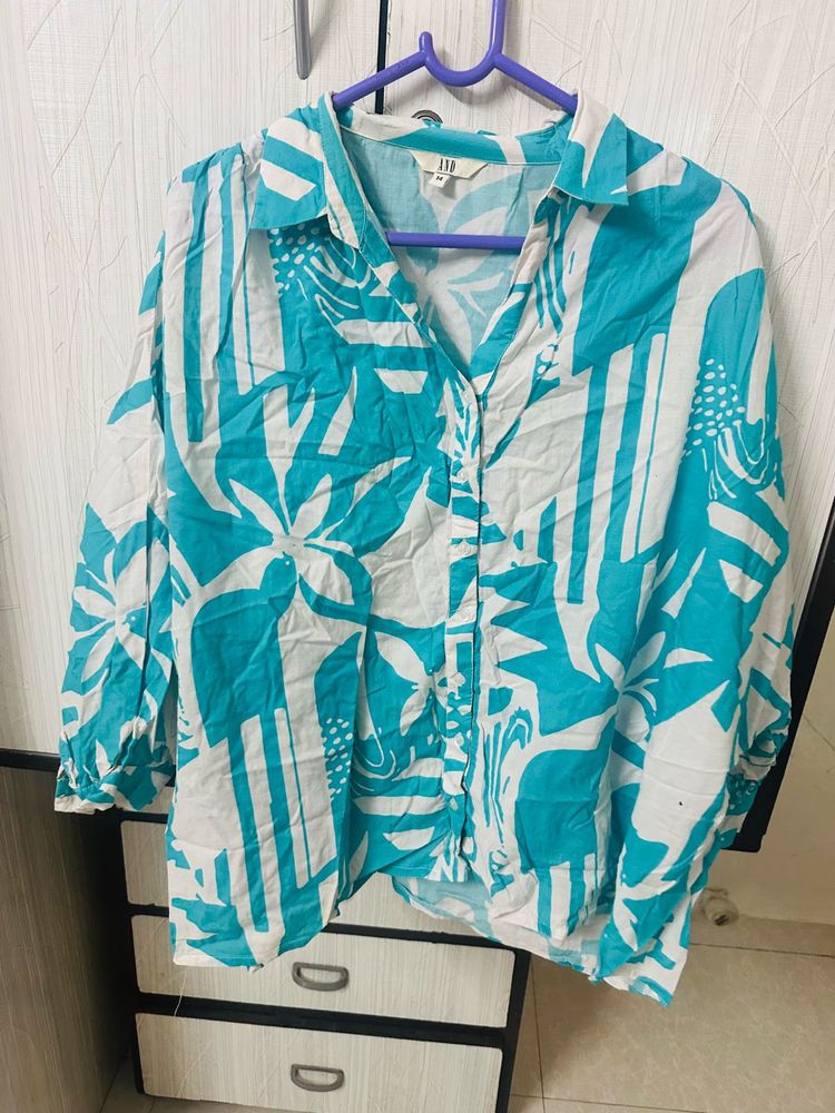 Stylish Blue &amp; White Tropical Print Shirt