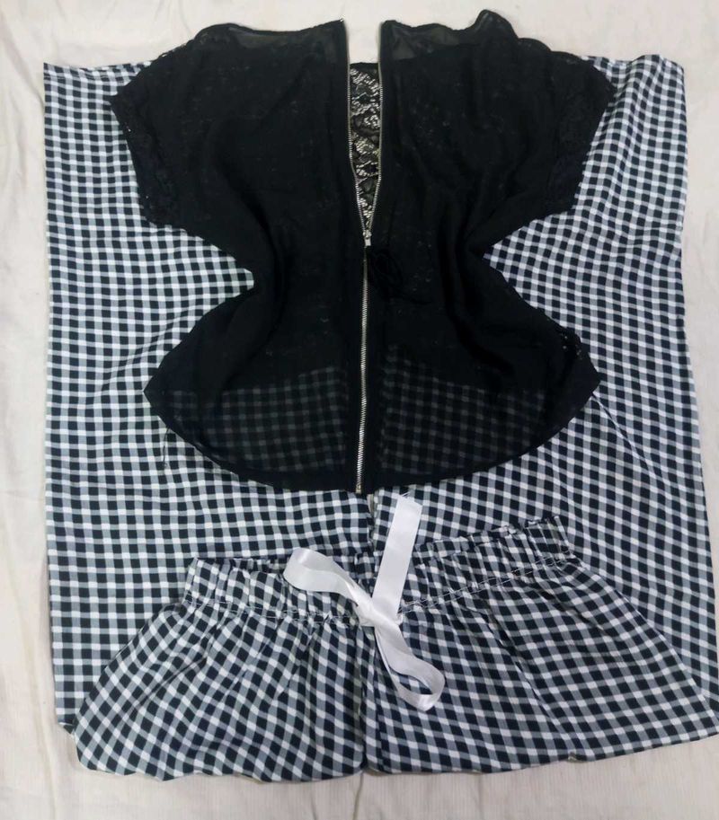black wip up meesh back top