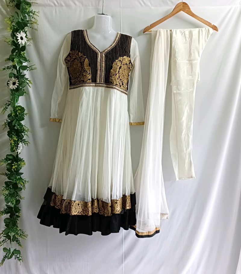 😍 Designer Anarkali Suit Set With Pant &amp; Dupatta