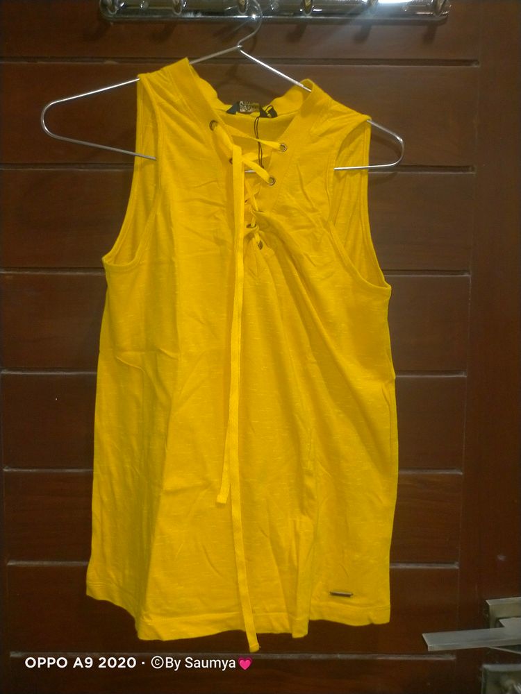 Roadster Yellow Top