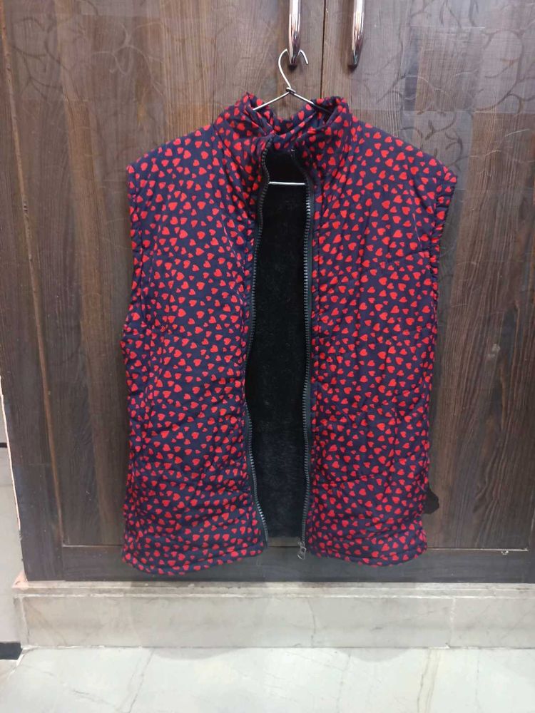 Half Sleeves Puffer Jacket