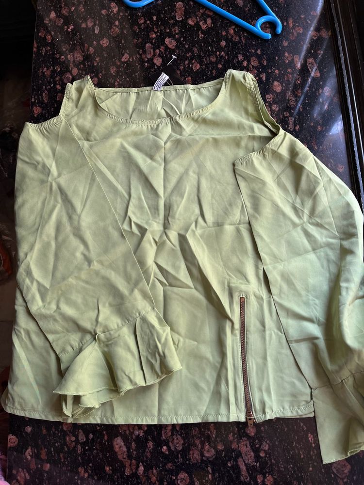 Pista green casual top