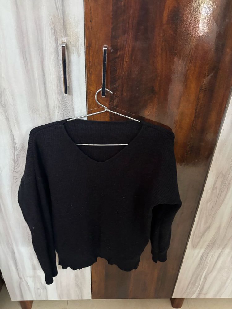 Cozy Black V-Neck Sweater