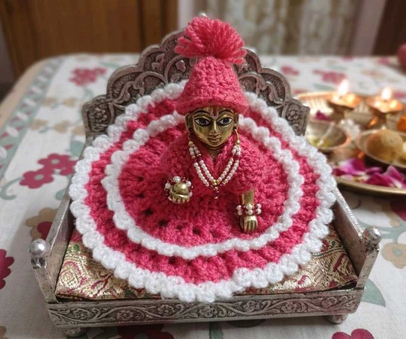 Gulaab 🌹 Rani Crochet Laddu Gopal Dress Set