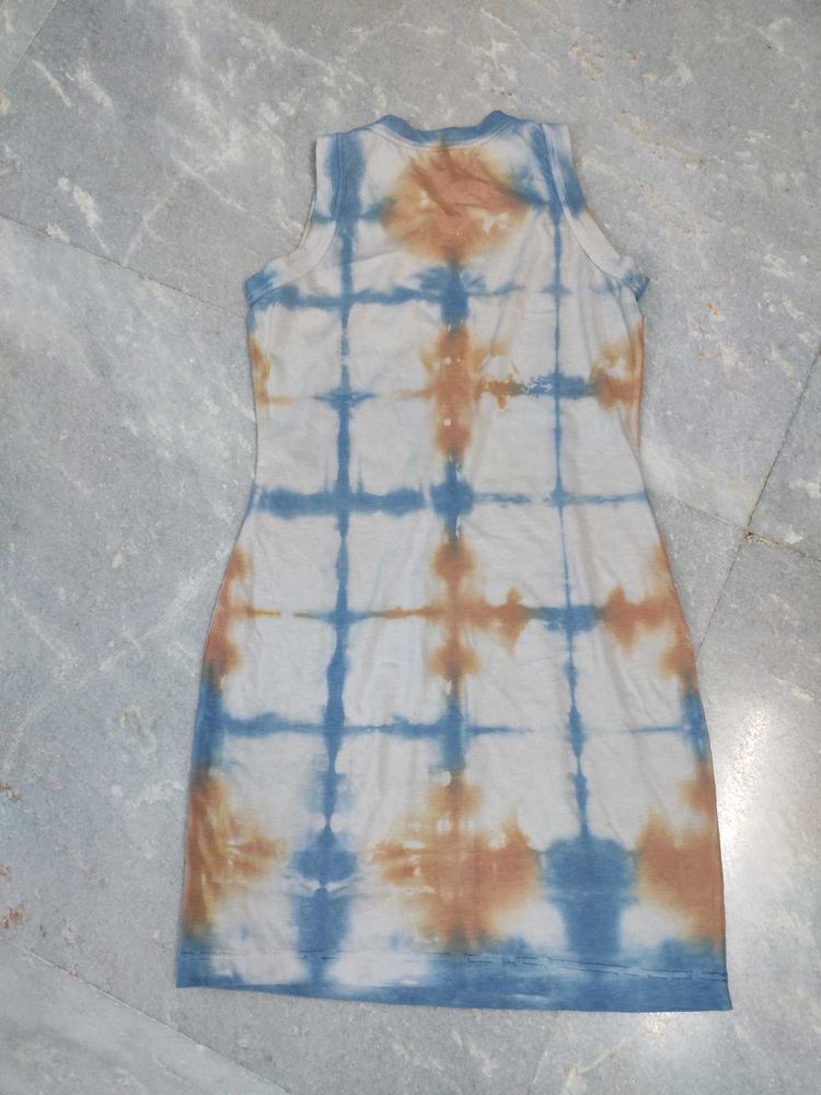 Tie-Dye Sleeveless Mini Dress