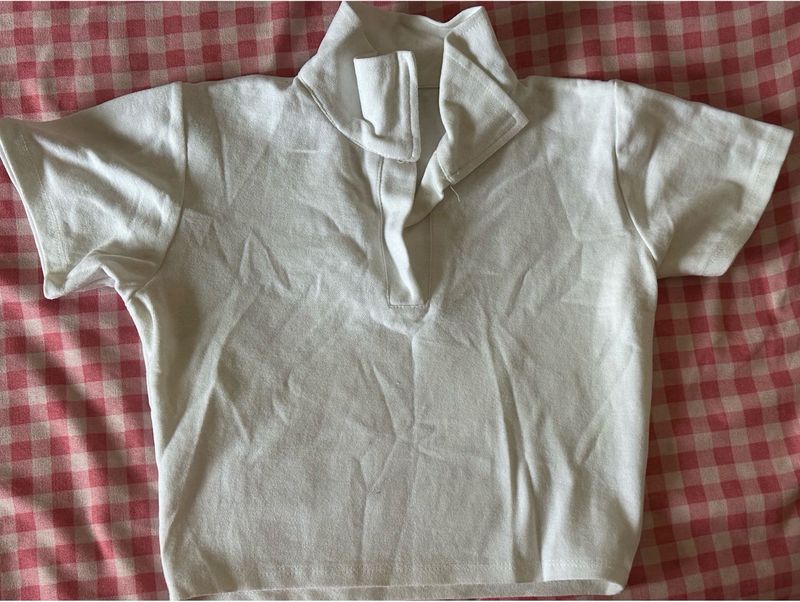 White Collared Short Sleeve Top
