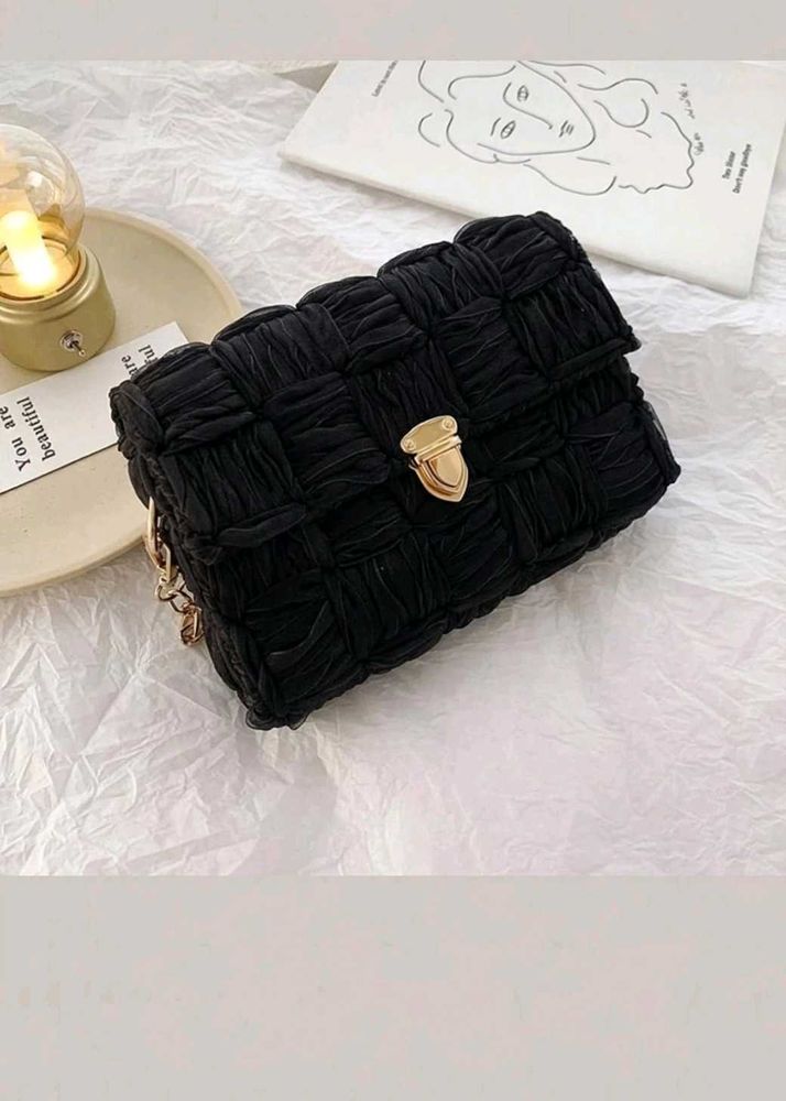 Chic Black Textured Handbag