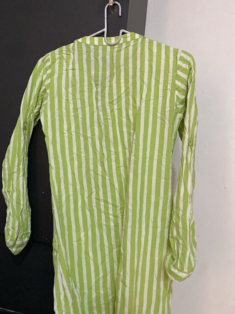Green &amp; White Striped Kurta