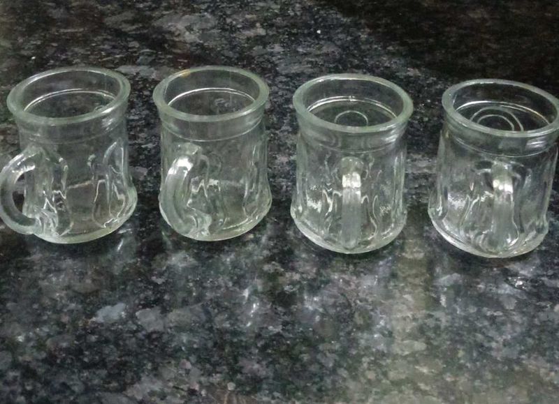 Set of 4 small Glass Cups with Handles