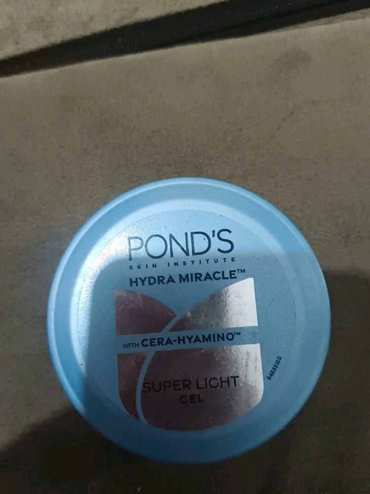 Pond's Hydra Miracle Super Light Gel