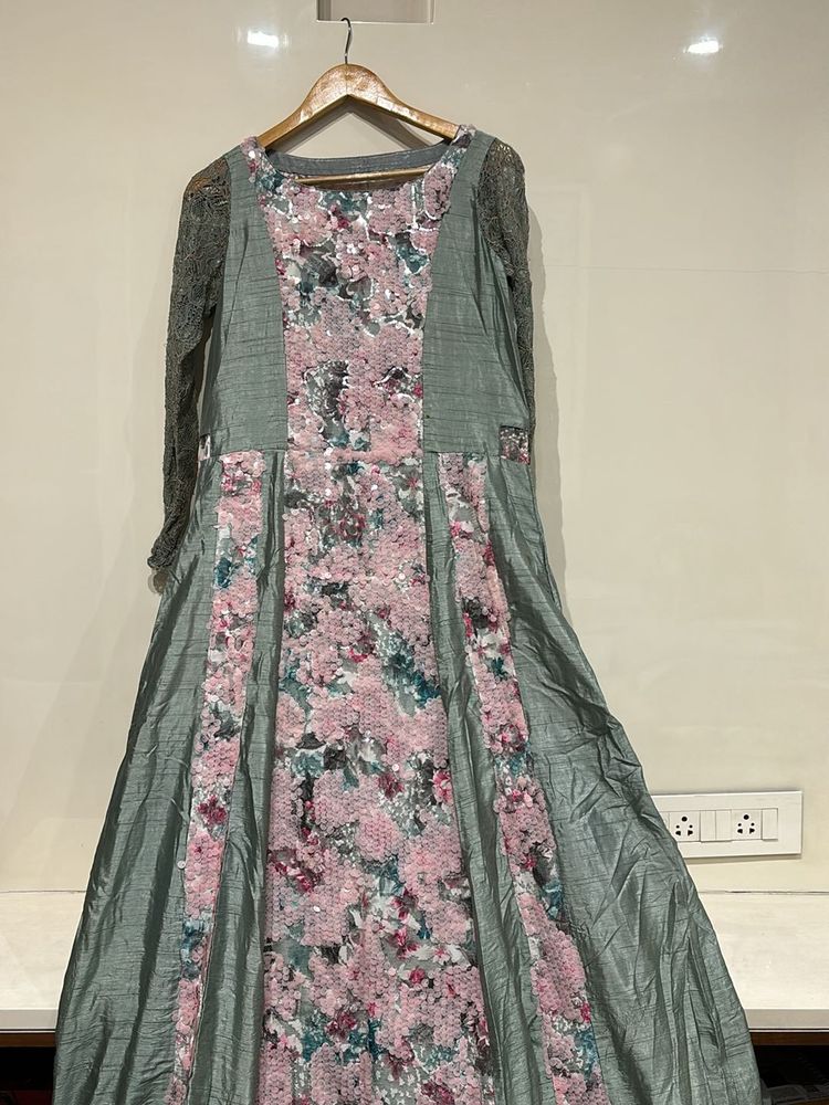 Stylish Ethnic Gown