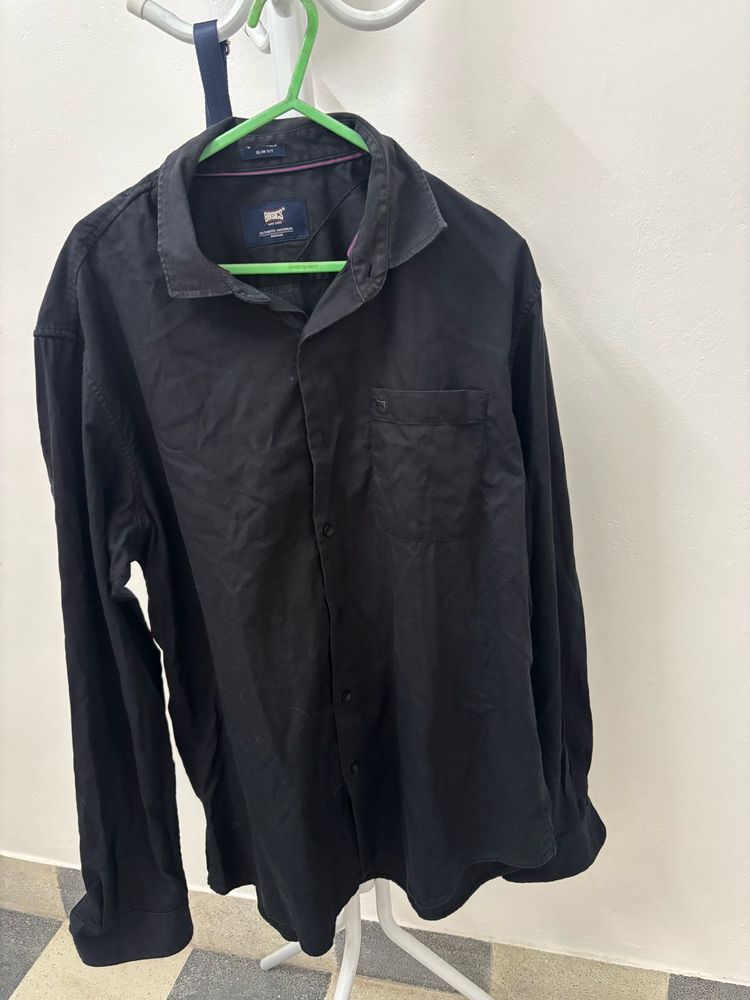 Men's Black Long Sleeve Shirt