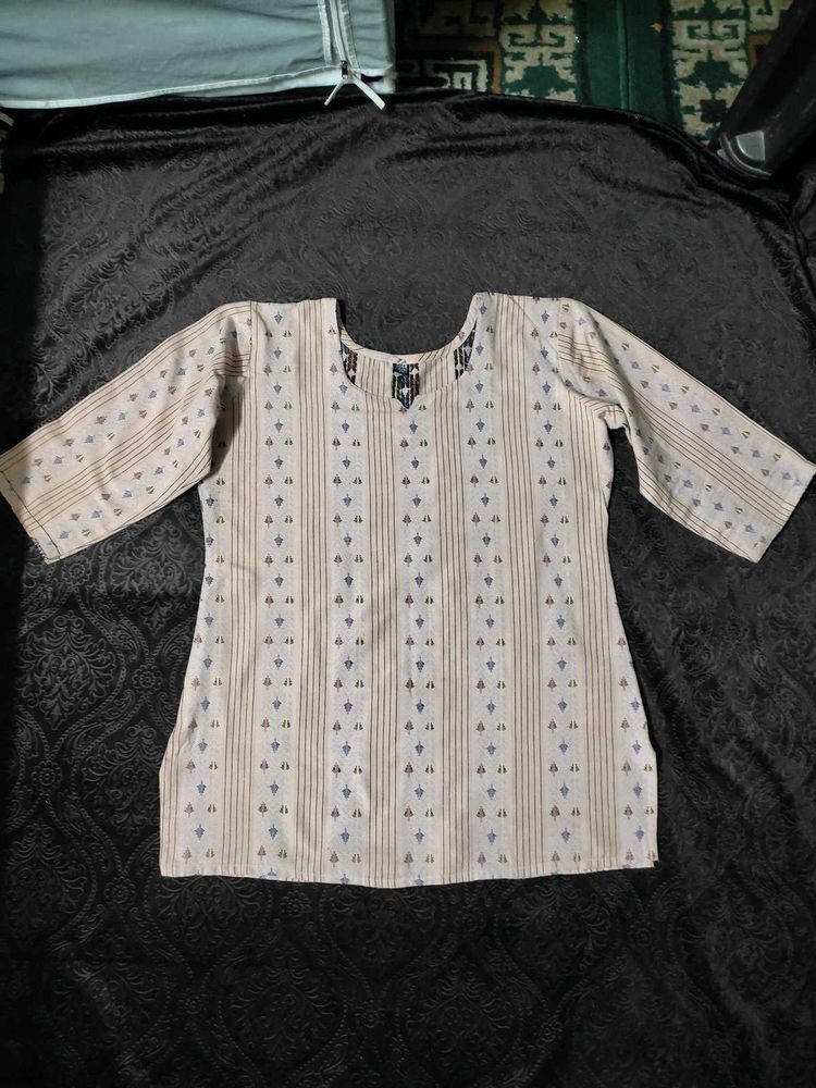 💗Vintage Patterned Top