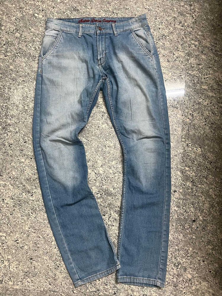 Men's Light Wash Denim Jeans