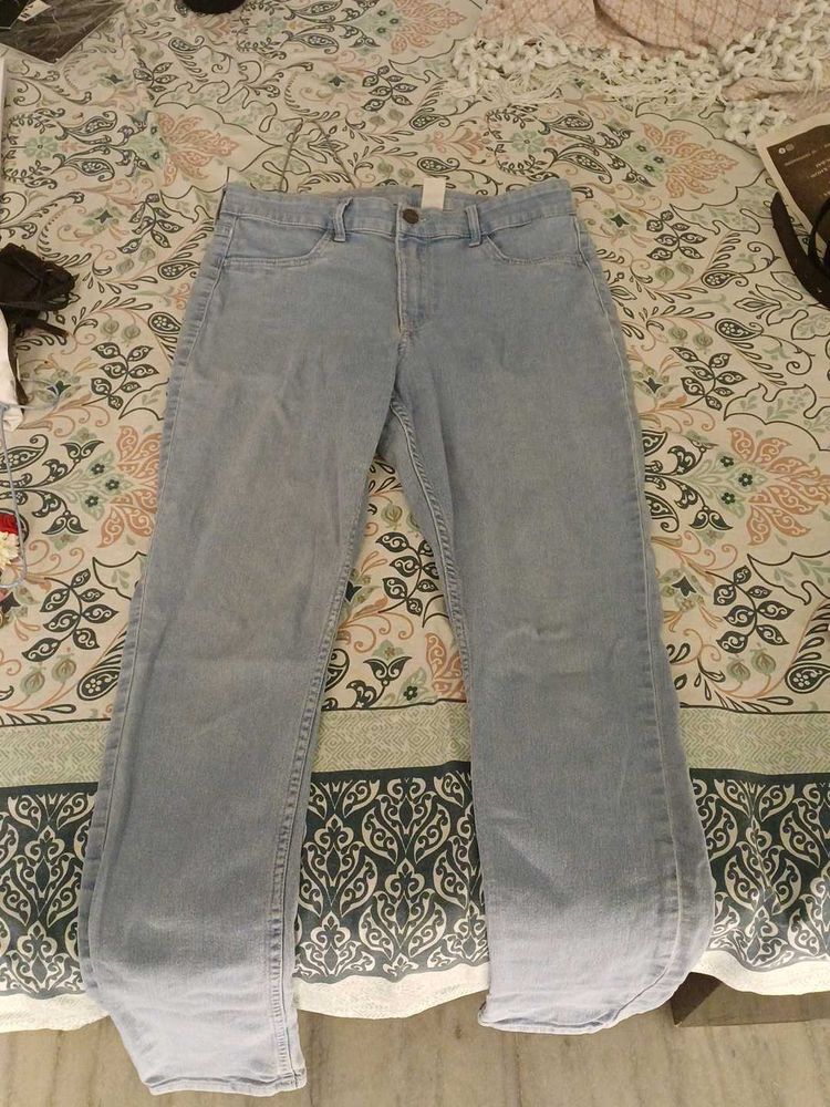 H&amp;M Light Wash Denim Jeans