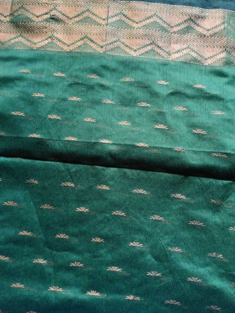 Elegant Teal Saree with Golden Motifs