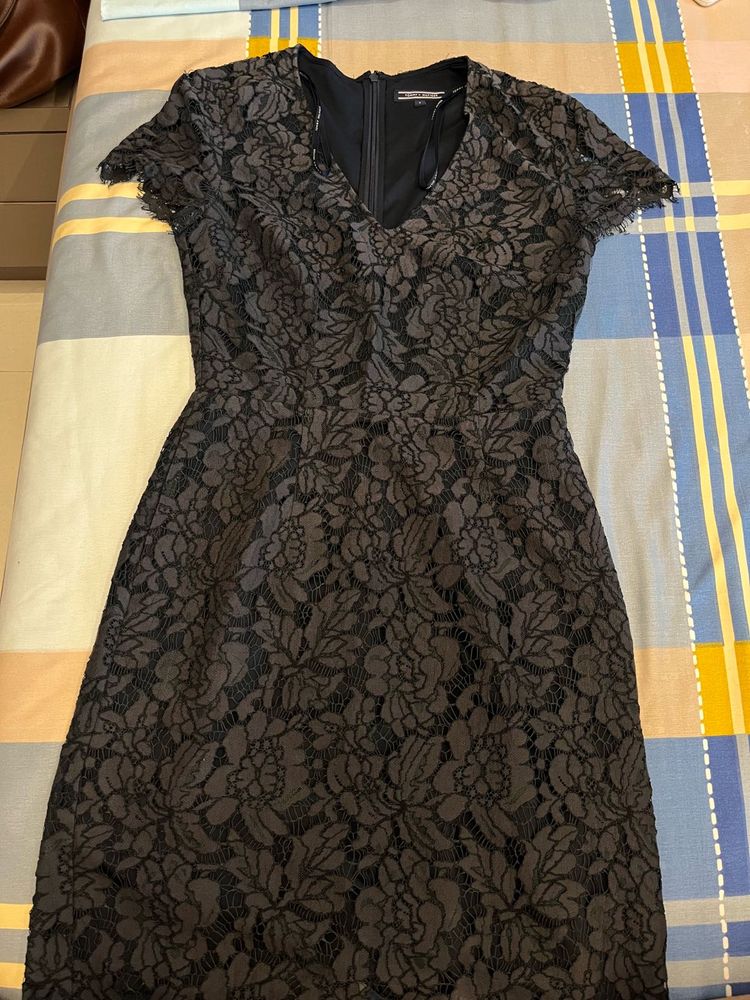 Elegant Black Lace Dress