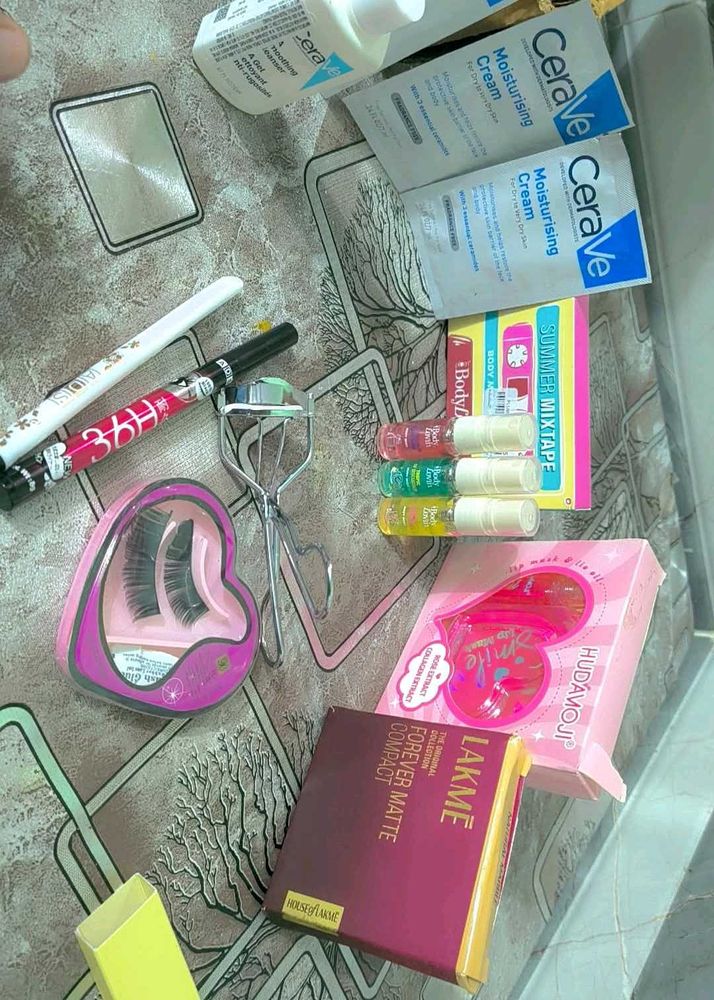 complete makeup or skincare kit new unused