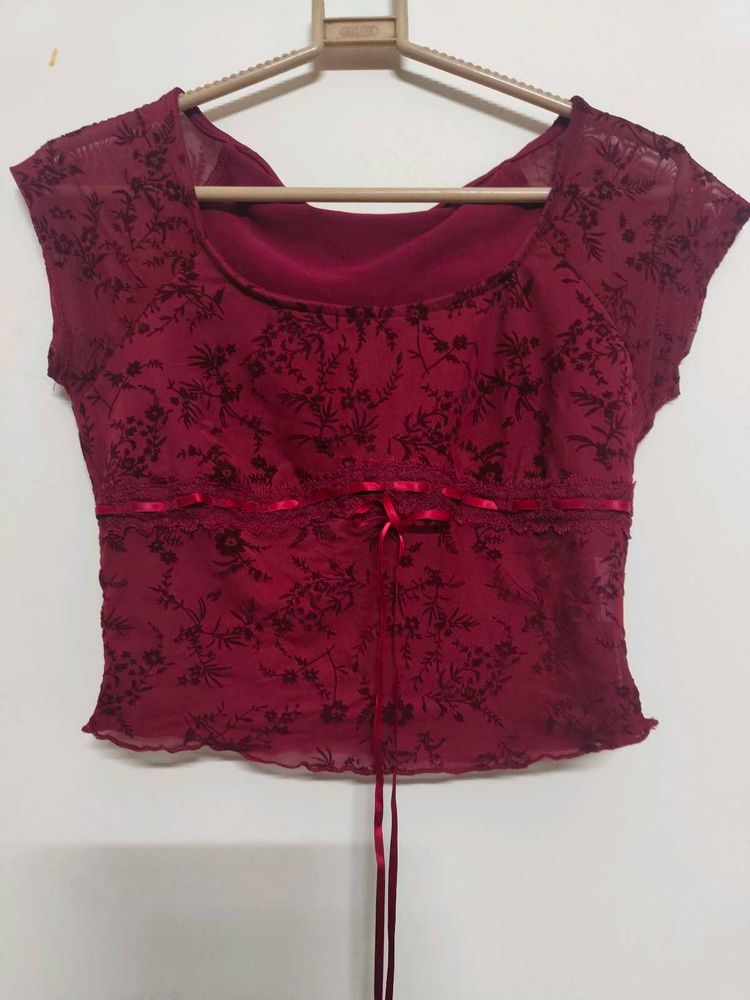 Chic Red Floral Lace Top