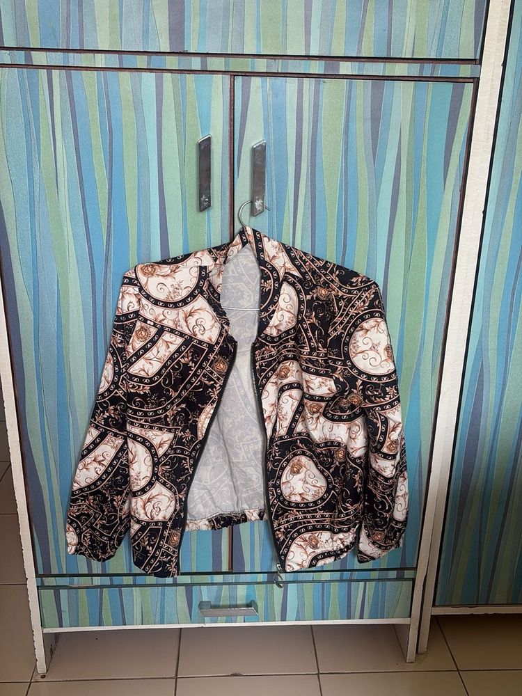 Chic Printed Bomber Jacket