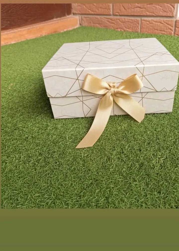 Hamper box