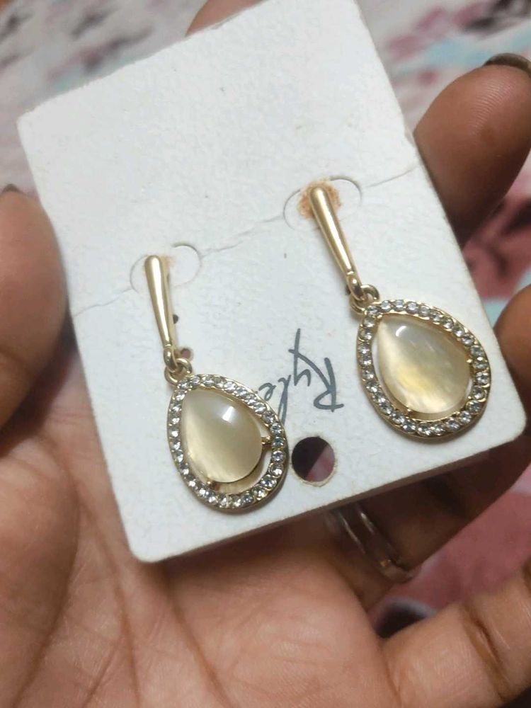 Elegant Teardrop Earrings with Crystal Accents