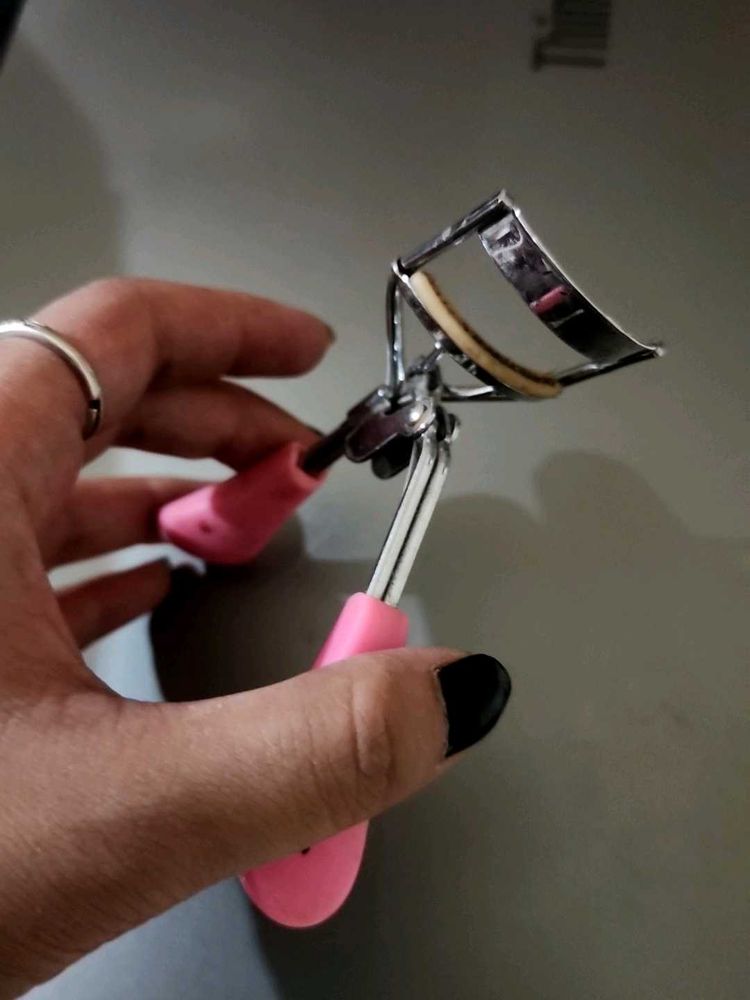 2 Eyelash Curler 🌸✨️
