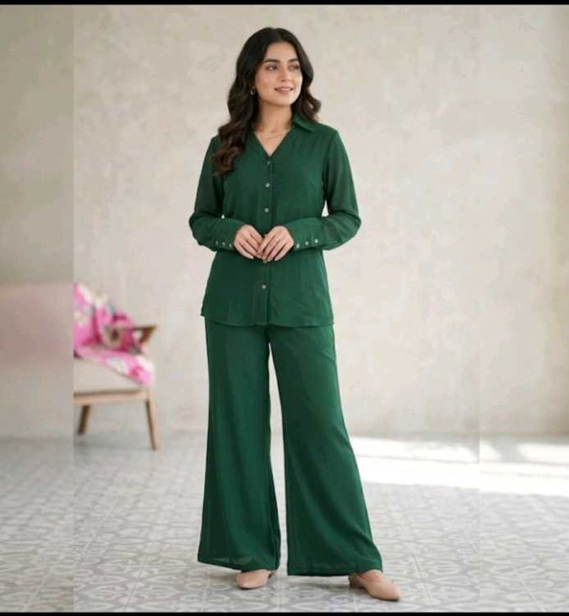Elegant Green Kurta Set with Palazzo Pants