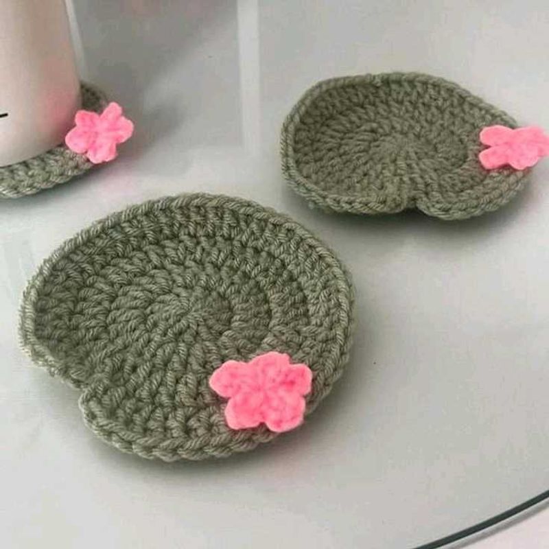 Crochet Lily Pad Coasters