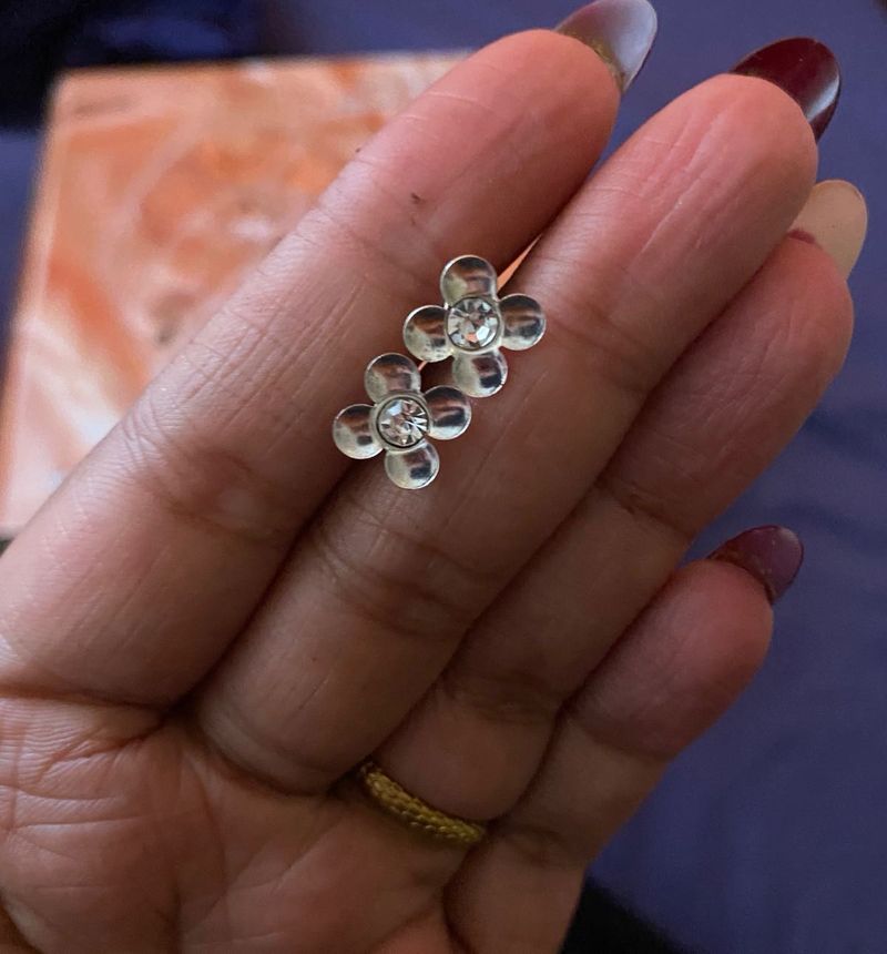 Silver Flower Earrings