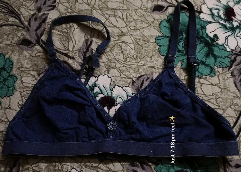 Blue Bra mini heart' ♥