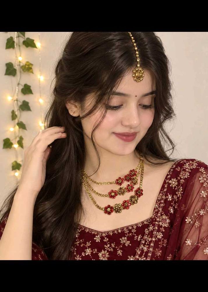 Red &amp; Gold Flower Necklace Set