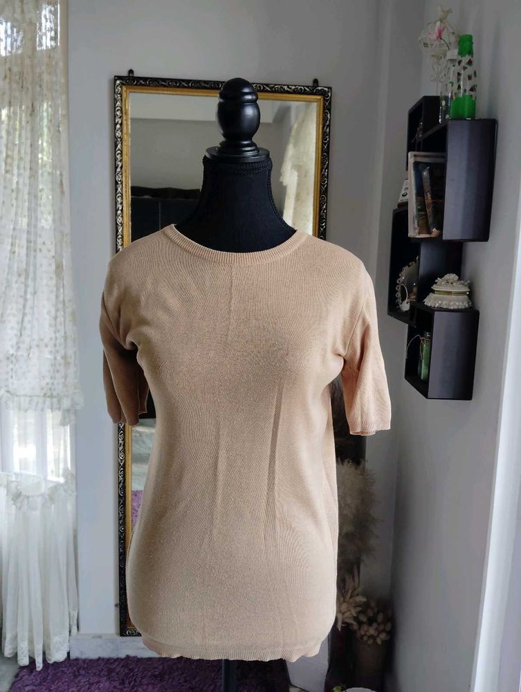 Neutral Short Sleeve Knit Top