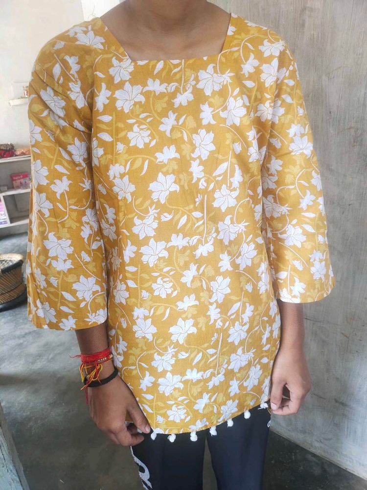 kashmiri kurti